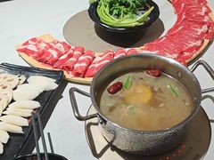 -呷哺呷哺 黄金牧场 (新中关购物中心店)