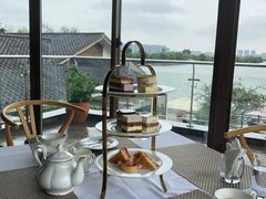 靠窗位-望海·帆船主题咖啡厅•品茗下午茶(石湖景区店)