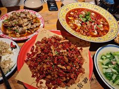 -破三川·新川菜(静安大融城店)