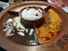 -滇釜火锅·能喝汤的火锅(车公庄店)