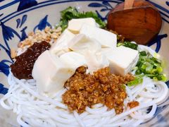 豆花米线-蜗牛小馆醉乡民谣云南菜(惠新西里店)