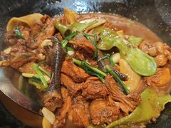 -橙胜追鸡铁锅肥肠地锅鸡固始鹅块(管庄店)