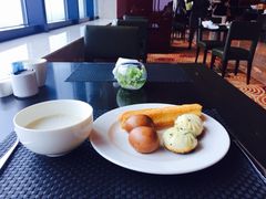 -上海龙之梦万丽酒店