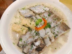 -侬佳蒸菜馆(听潮店)