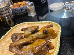 -东口码头·烧鸽子·鱼头泡饼·地方菜(金鹰悦城店)
