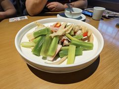 菜根老坛子-卞氏菜根香·川菜(青羊万达店)