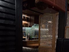-肉魁屋·烧肉·烧鸟·酒场(高新店)