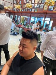 点击看大图 -尼特斯男士发型馆