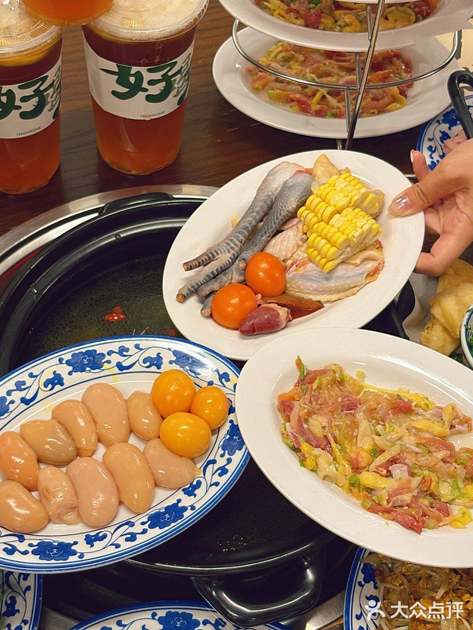 不开玩笑，这家养生鸡煲在杭州排前三！