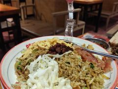 -怪噜范·老贵阳街头名小吃(鸿通城店)