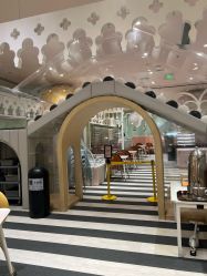 -奈尔宝·儿童乐园·亲子餐厅(华采天地店)