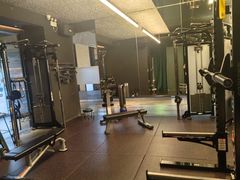 -TOP健身私教工作室(侨香店)