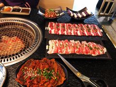 -炙忧烤肉屋(中国铁建广场店)