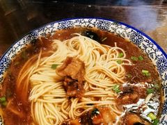 红汤面底-裕兴记•蟹黄面馆(人民广场店)