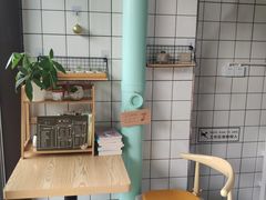 -蜜蜂小象·榴莲千层蛋糕(时代汇11栋店)