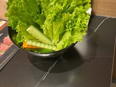 -山川小町·极番烧肉(新地假日广场店)