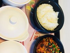 -老娘舅餐厅(黄龙体育中心店)