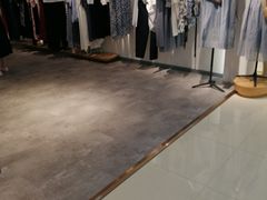 -京北大世界