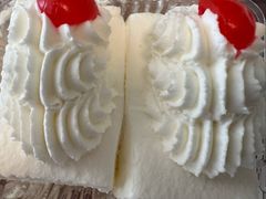 -红宝石·鲜奶小方·海派西点房(肇嘉浜店)