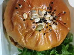 -龙治汉堡(中华城店)