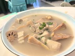 土猪肉绿豆酿莲藕-朱仔记食府(江南大道店)
