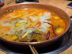 -洱火云南酸菜牛肉火锅(石景山当代商城店)