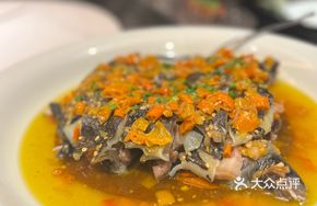 Yellow Gongjiao Steamed Softshell Turtle with Wooden Board Fragrance