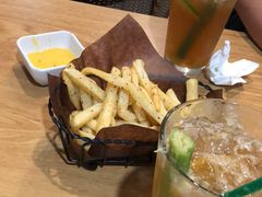 -花苑里咖啡(威远店)