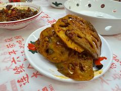 -堂瓦里·33年传统赣菜(第一街区店)