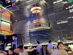 大堂-西塔老太太泥炉烤肉(温州首店万象城黑金店)