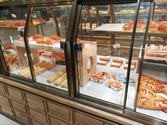 面包甜点陈列柜-仟吉KenGee(国贸360店)