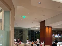 -怡咖啡海鲜自助餐厅(浦东香格里拉店)