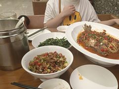 -饭怕鱼·黄焖鲟龙鱼(湖大店)