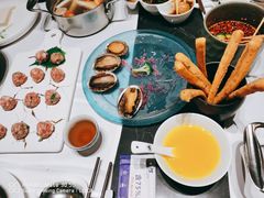 -红鼎豆捞·非遗鲍皇汤火锅(宝丰路店)