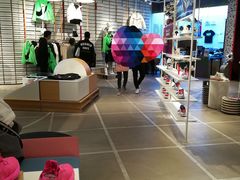 -NIKE KICKS LOUNGE体验店(北京新中关店)