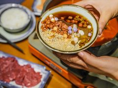 -包整·丝娃娃(一览甲秀楼风景店)