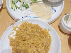 -关东小磨东北菜(上海长风大悦城店)