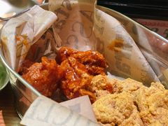 炸鸡双拼-春熙台韩国料理·章鱼肥牛(西丽店)