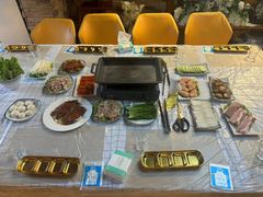 -玩坞轰趴馆·户外团建聚会主题生日派对馆(世豪广场店)