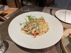 烟熏三文鱼奶油意面-巴别塔法餐舍(朝阳店)