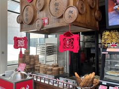 -东方明珠·可口可乐欢乐餐厅