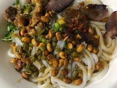 -牛八宝桂林米粉(八里庄店)