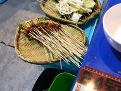 -马路边边麻辣烫(世纪金源店)