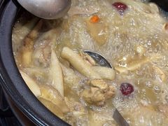-菌之家·专业纯野生菌火锅·特色炒菌