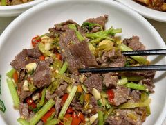 -绿草地·湘菜(7mall店)