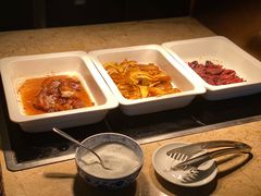 -大中华希尔顿酒店-念自助餐·嗨啤·小龙虾