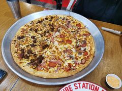 -Tube station站点比萨(王府井百货店)