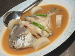 -新荣记(BFC外滩金融中心店)