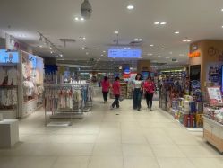 -孩子王(静安大融城店)