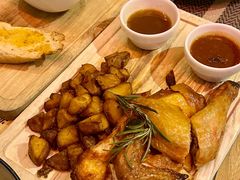 -Common Table · Brunch & Coffee